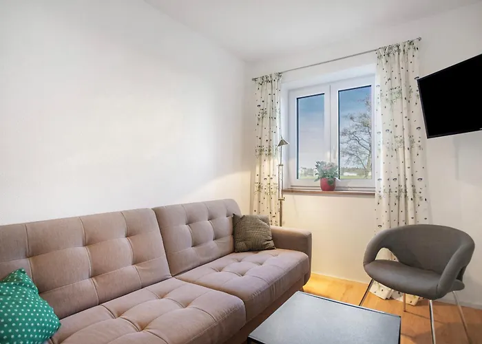 Haus Am Hof 아파트